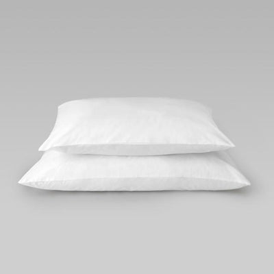extra_large_pillow_protector_standard_size_with_zip_does_not_squash_pillow