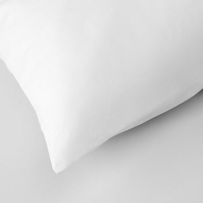 Hotel_housewife_cotton_pillowcase_envelope_opening_under_pillow_case