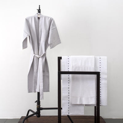 soft_cotton_dressing_gown. hotel_travel_dressing_gown.